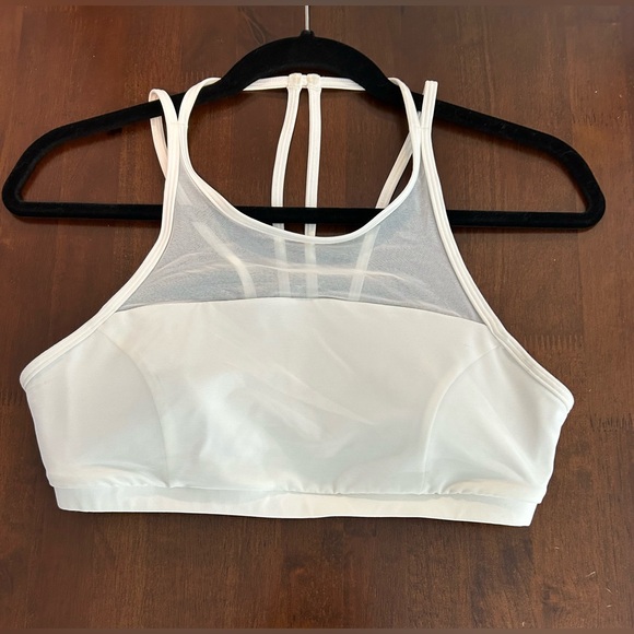 Lululemon Get Set Bra - Picture 7 of 8